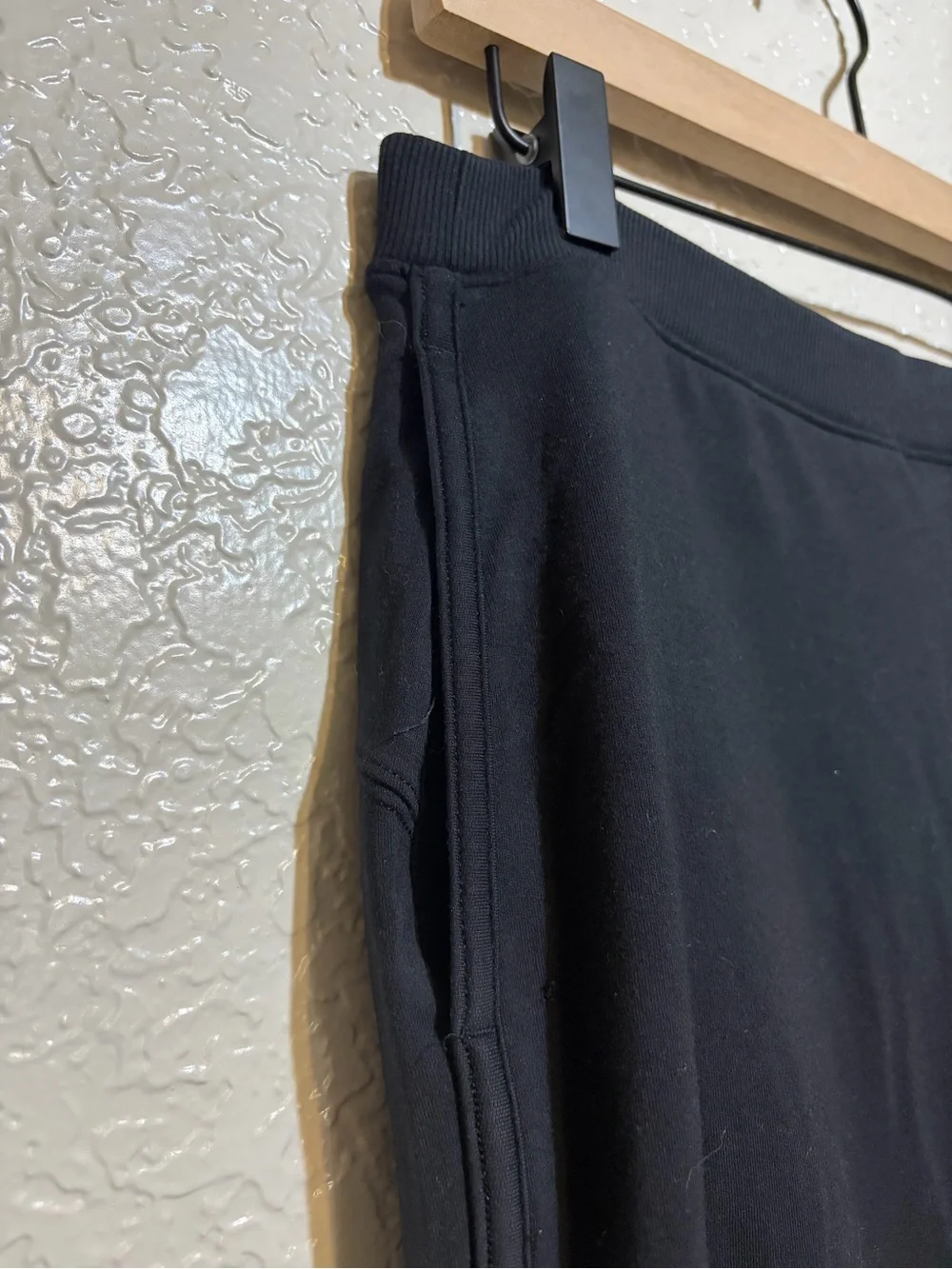 Lululemon Every Moment Pant 26” Black Size 10
